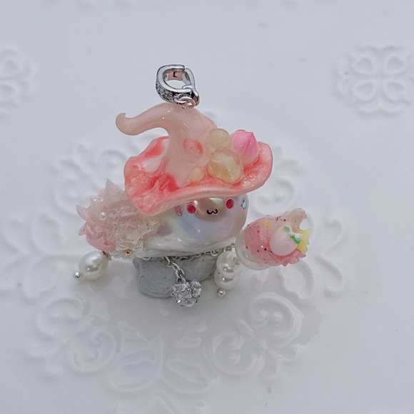 1016 New Handmade Flame Ball Pearl One of a kind Detachable Pendants - Picture 15 of 16